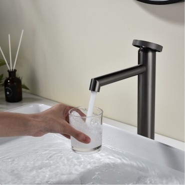 Смеситель для раковины GANZER 19112-Q Оружейная сталь